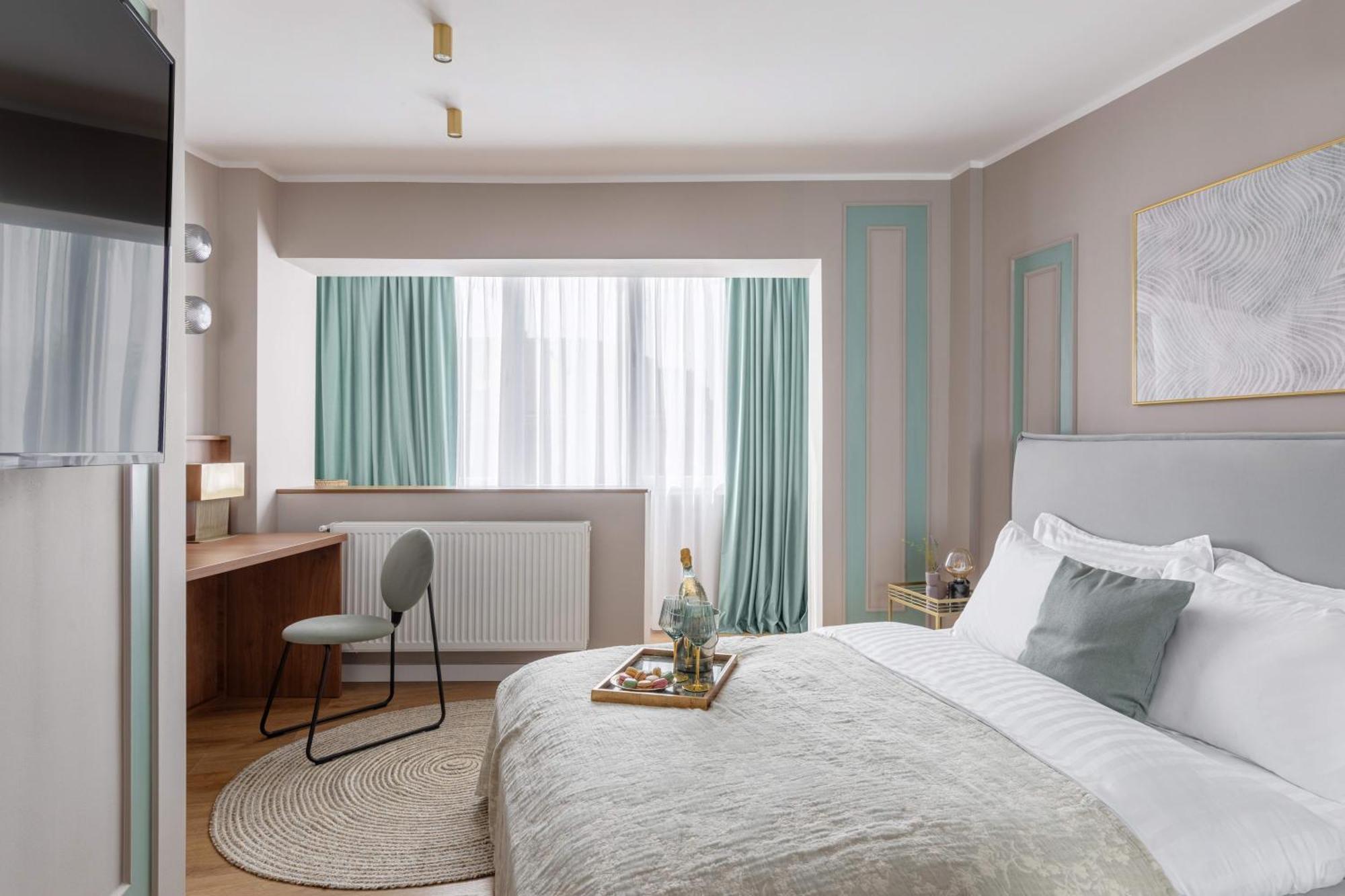 בוקרשט Holt - Sublime Minty Green 1Br On The Park מראה חיצוני תמונה